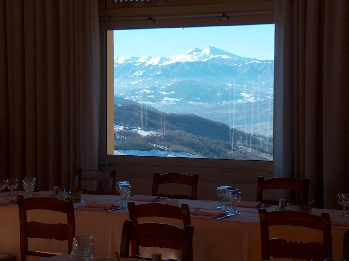 Albergo Ristorante Panoramic زوكّا المظهر الخارجي الصورة
